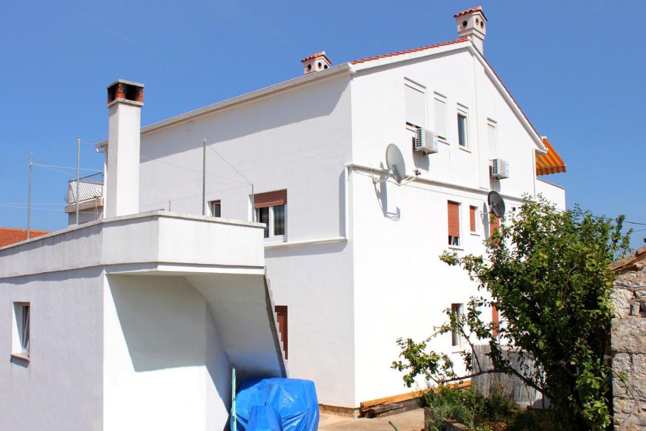 Apartments And Rooms With Parking Space Bozava, Dugi Otok - 8100 Exterior photo