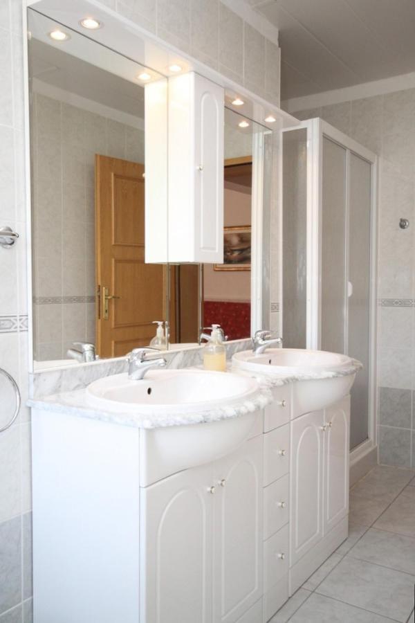 Apartments And Rooms With Parking Space Bozava, Dugi Otok - 8100 Exterior photo