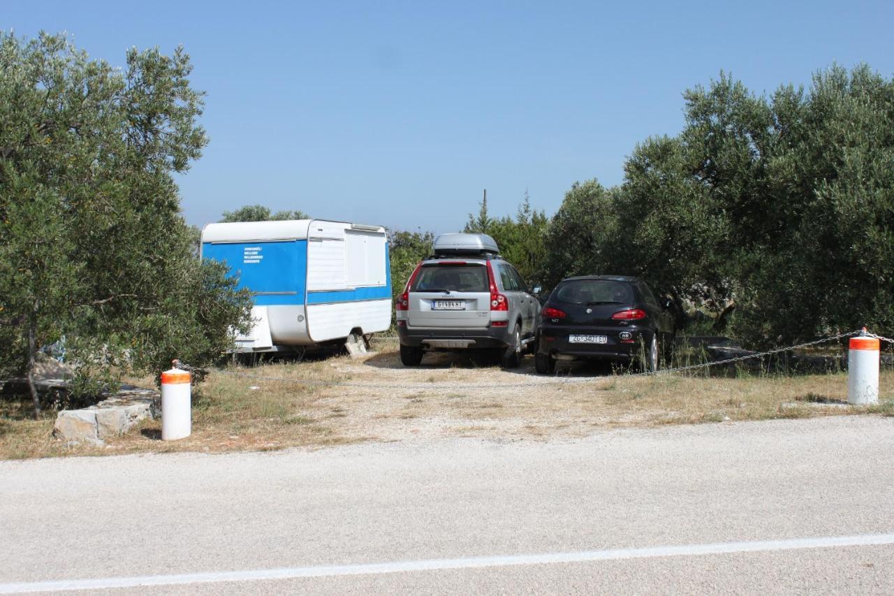 Apartments And Rooms With Parking Space Bozava, Dugi Otok - 8100 Exterior photo
