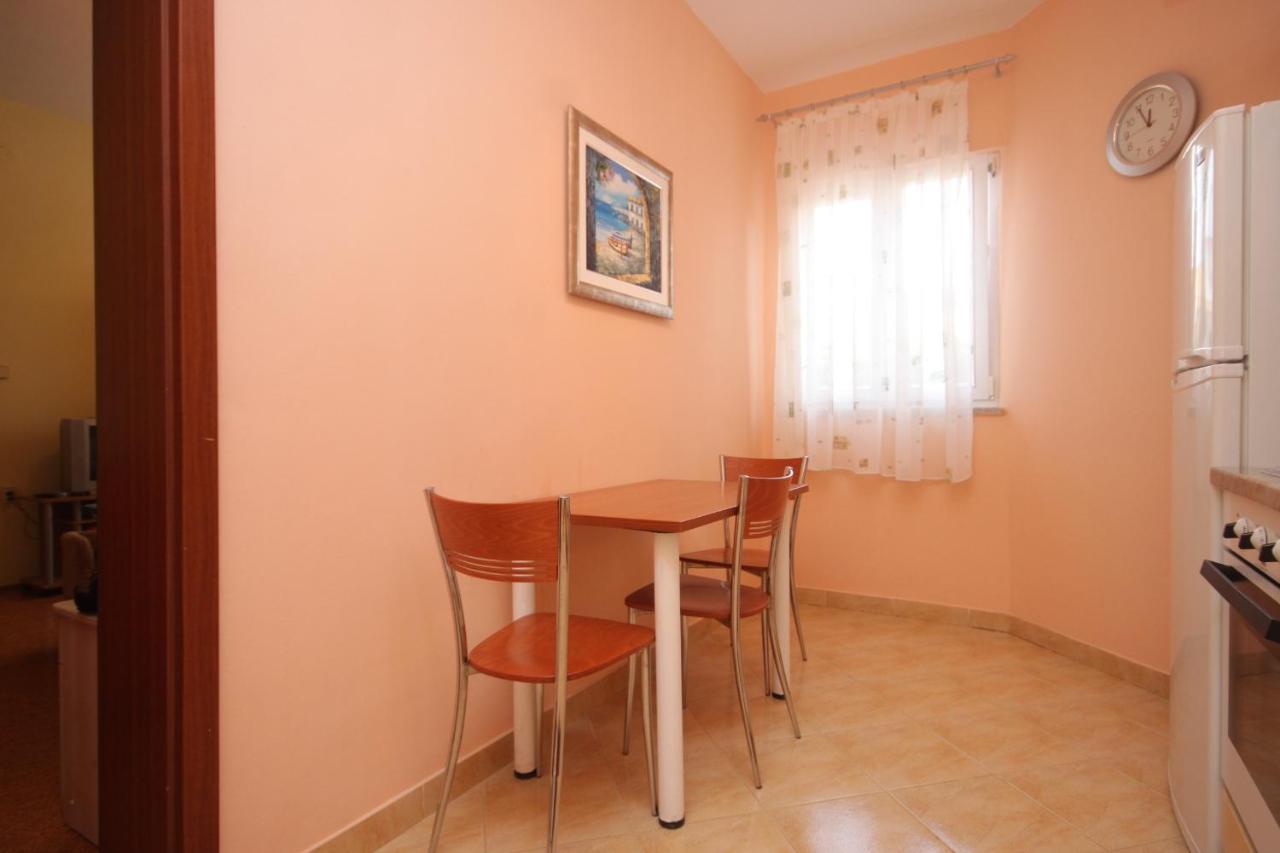 Apartments And Rooms With Parking Space Bozava, Dugi Otok - 8100 Exterior photo