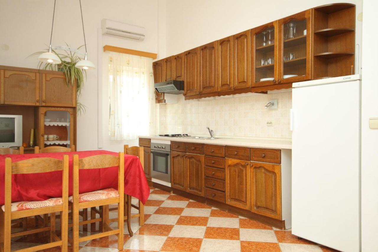 Apartments And Rooms With Parking Space Bozava, Dugi Otok - 8100 Exterior photo