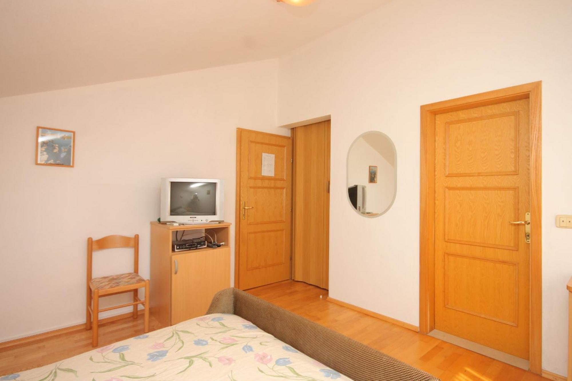 Apartments And Rooms With Parking Space Bozava, Dugi Otok - 8100 Room photo